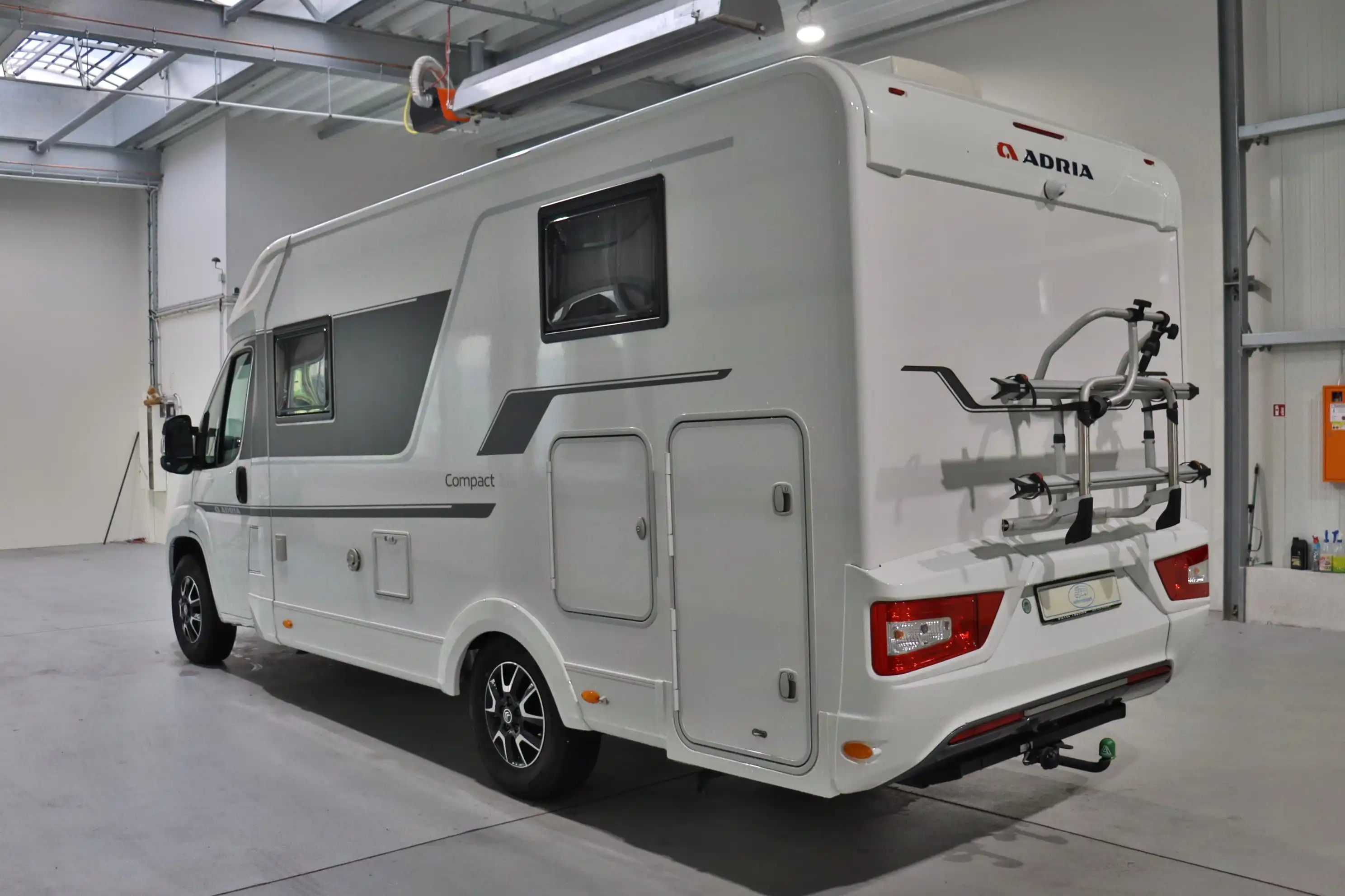 ADRIA Compact 670 SL Axess